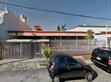 Casa de 7 habitaciones, Zapopan · Casa en Venta Jardines de San Ignacio Zapopan