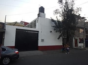 Local comercial de 13 habitaciones, Xochimilco · Venta de Inmueble con Uso de Suelo Comercial en Xochimilco