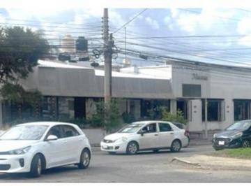 Inmueble productivo urbano , Guadalajara · Se Vende Inmueble Comercial