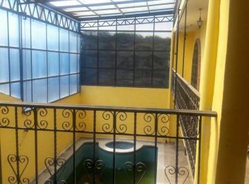 Casa de 6 habitaciones, Cuernavaca · Venta Casa Sola Cerca de Galerias con Alberca Techada Ideal Para Escuela