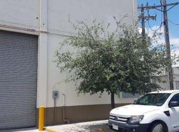 Bodega comercial , Apodaca · Rento Bodega de 1000 m² Ave Jose Lopez Portillo Parque con Seguridad Privada