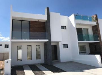Casa · 160m² · 4 Recámaras · 2 Estacionamientos · Casa Mezquital Cañadas del Arroyo Corregidora Queretaro