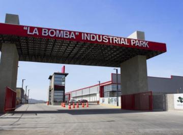 Nave industrial , El Marqués · Nave Industrial en Renta Incluye Matto
