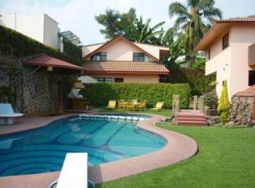Casa · 900m² · 3 Recámaras · 3 Estacionamientos · Casa Sola en Jardines de Reforma Cuernavaca - Ari - 460 - Cs*