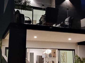 Casa en condominio de 3 habitaciones, Xochitepec · Casa con Alberca en Cuernavaca, Acepto Créditos!