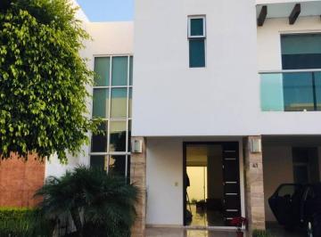 Casa de 3 habitaciones, San Andrés Cholula · Bonita Casa en Renta en Lomas de Angelópolis 1