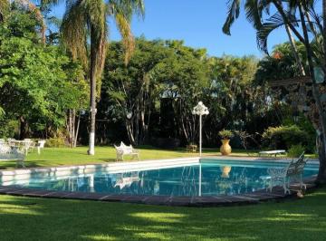 Quinta de 6 habitaciones, Jiutepec · Preciosa Finca Se Vende Como Terreno con Jardines, Alberca, Tenis y Más