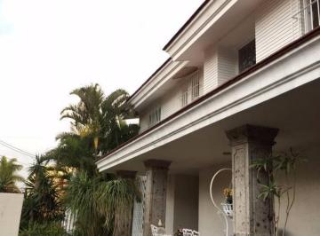 Casa de 4 habitaciones, Guadalajara · Casa en Venta en Providencia con Uso de Suelo