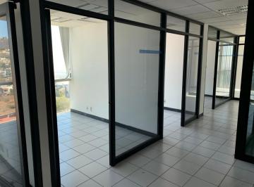 Oficina , León · Renta de Oficina en Torre San Mateo, Zona Norte León, Gto.