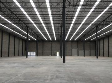 Bodega comercial , Chihuahua · Bodega en Renta C:3190 m². Perif. F. R. Almada $80 m², 3 Andenes