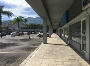 Local en centro comercial · 361m² · Local Comercial en Renta Plaza Regia Sobre Av Garza Sada