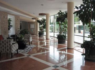 Departamento · 320m² · 3 Recámaras · 2 Estacionamientos · Departamento Amueblado Edificio Monaco