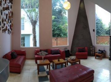 Casa · 517m² · 3 Recámaras · 3 Estacionamientos · Exclusiva Casa en Venta (Mundo E)