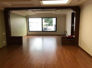 Casa · 670m² · 3 Recámaras · 3 Estacionamientos · Venta Casa Remodelada Tecamachalco