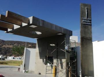 Terreno / Lote , Tlajomulco de Zúñiga · Terreno en Venta Cerca de Punto Sur, en Priv Santa Anita, Bosques de Santa Anita Oportunidad