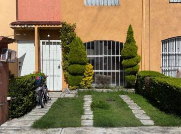 Casa en condominio de 2 habitaciones, Toluca · Casa en Venta _paseos del Valle 3 _ Toluca