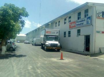Local comercial , Atitalaquia · Local Comercial Remodelado con Oficinas de 208 m² - en Renta