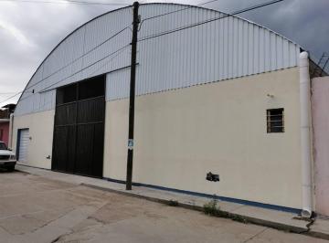 Bodega comercial de 3 habitaciones, Oaxaca de Juárez · Bodega 400 m² por Riveras de Atoyac con Local Comercial
