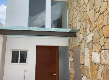 Casa de 3 habitaciones, San Andrés Cholula · Casa en Renta en Lomas de Angelópolis
