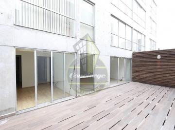 Departamento de 2 habitaciones, Benito Juárez · Departamento con Patio de 32 m en Pb. en Calle Arbolada