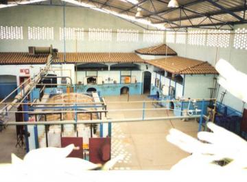 Bodega comercial , Tonalá · Gran Bodega en Venta y Terreno Para Construir Una Más