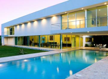 Casa de 3 habitaciones, Mérida · Residencia en Venta en El Norte de La Cuidad, Cholul Mérida