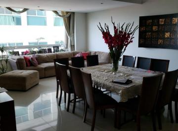 Departamento · 230m² · 3 Recámaras · 2 Estacionamientos · Departamento - Hacienda de Las Palmas