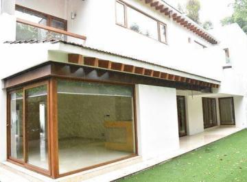 Casa · 630m² · 3 Estacionamientos · Casa en Villa Verdun