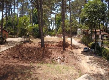 Terreno / Lote · 2340m² · 1 Recámara · Terreno Para Desarrollo Avandaro, Valle de Bravo - (4)