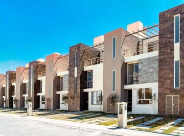 Casa de 3 habitaciones, Pachuca · ! Casa 3 Niveles Equipada, a 5 Min de Plaza Explanada!
