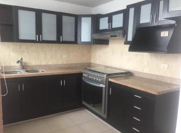Casa de 3 habitaciones, Cuautlancingo · Renta Casa en Camino Real Cholula.