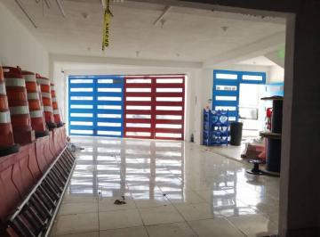 Inmueble productivo urbano de 4 habitaciones, Córdoba · Oficinas en Venta en Cordoba, Veracruz Zona Industrial $4’200,000.=