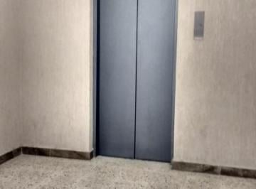 Oficina · 120m² · Elevador!