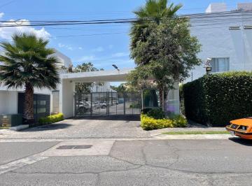 Casa en condominio de 3 habitaciones, Zapopan · Renta Casa Cercas de Real Center Zapopan