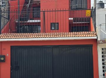 Casa en condominio de 2 habitaciones, Ecatepec de Morelos · Casa con 3 Dptos en Venta "Valle de Aragón 3ra"