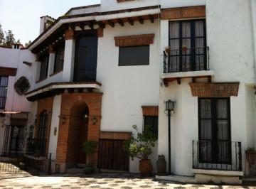 Casa · 233m² · 4 Recámaras · 2 Estacionamientos · Casa en Privada en Lomas Anáhuac Huixquilucan - Ari - 714 - Cp