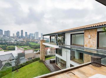 Casa en condominio · 1496m² · 5 Recámaras · 6 Estacionamientos · Casa en Venta en Isla del Bosque, Bosque Real