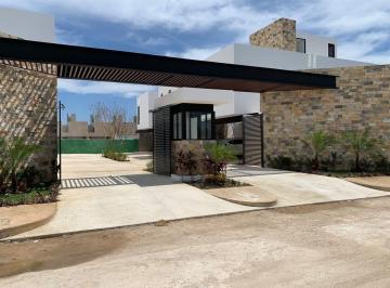 c2c5f10f071cb67c7c738829d2f9b0a688e88aaf41c0011b48d61d3b219459c6 · Casa en Privada en Temozón Norte