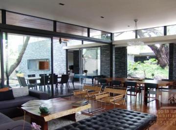 Casa de 5 habitaciones, Querétaro · Casa de Autor con Exquisito Gusto!