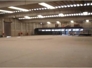Nave industrial · 8000m² · 10 Estacionamientos · Venta Nave en Parque Industrial Tula, Hgo.