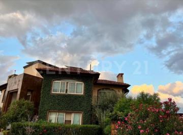 Casa · 780m² · 5 Recámaras · 6 Estacionamientos · - Casa en Venta en Residecial Sierra Alta, Primera Etapa Sec. Virgenes