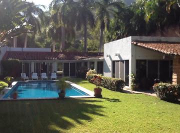 Casa de 3 habitaciones, Zihuatanejo de Azueta · Venta Renta Casa Club de Golf Ixtapa, Zihuatanejo