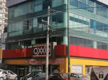 Oficina · 142m² · 3 Estacionamientos · Oficina en Renta - (4)