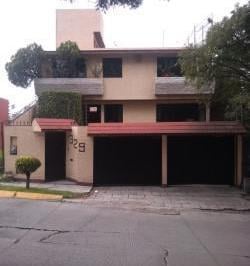 Casa · 354m² · 4 Recámaras · 6 Estacionamientos · Casa - Parques de La Herradura