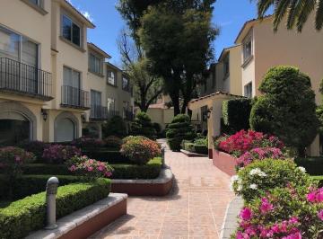 Casa en condominio · 247m² · 3 Recámaras · 3 Estacionamientos · Toriello Guerra, Hermosa Casa en Condominio