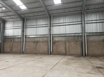 Bodega comercial , San Pedro Tlaquepaque · Bodega Comercial en Renta de 950 m² Zona La Llave