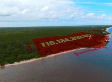 Terreno / Lote , Othón P. Blanco · Terreno Exclusivo en Mahahual Frente Al Mar con Potencial Turístico