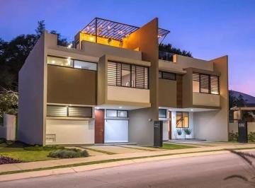 Casa de 3 habitaciones, Tlajomulco de Zúñiga · Casa en Venta con Roof Garden, Bosques de Santa Anita, Tlajomulco, Jalisco