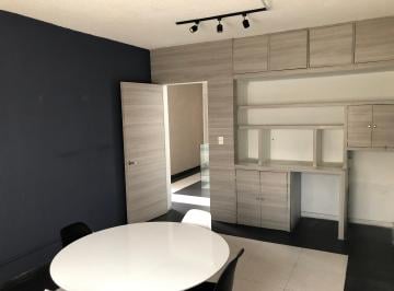 Súper Ubicada Amplia Casa con Uso de suelo para Oficinas de 400m2 de construcció · Excelente Casa Para Oficinas de 400 m² en Guadalupe Inn