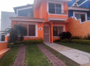 Casa en condominio de 3 habitaciones, Emiliano Zapata · Venta o Renta de Bonita Casa en Burgos Bugambilias